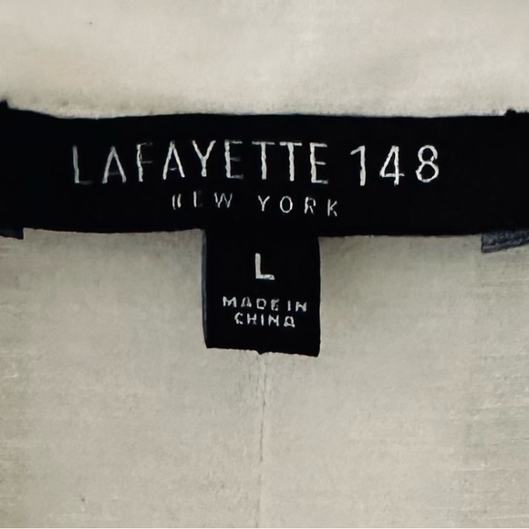 Lafayette 148 Sleeveless Striped Button Up Silk and Linen Blouse Size Large - Picture 6 of 9